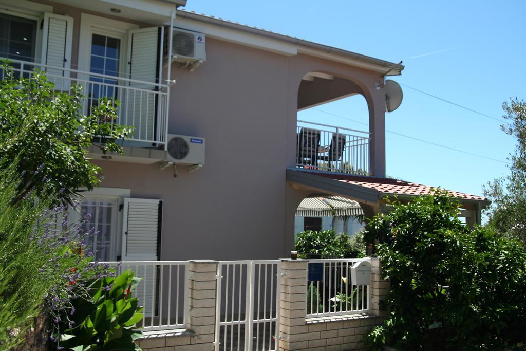 Apartments Soldo Pinezići Exteriér fotografie